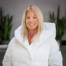 Portrait of Jill Jacobson, Branch Broker- SkyRidge